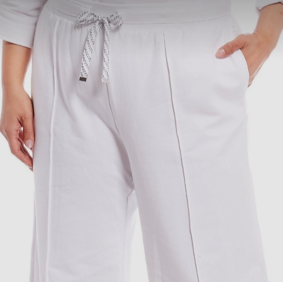 Ruby Rd Women in the limelight White Hand Pocket Drawstring Athleisure NEW Pants